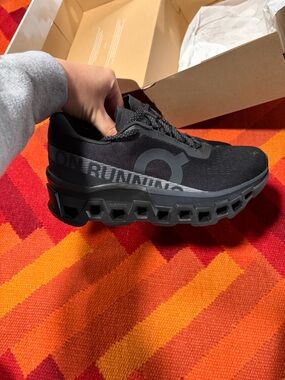 On Cloudmonster 2 Women’s Athletic Shoes - Black (Size 7.5)